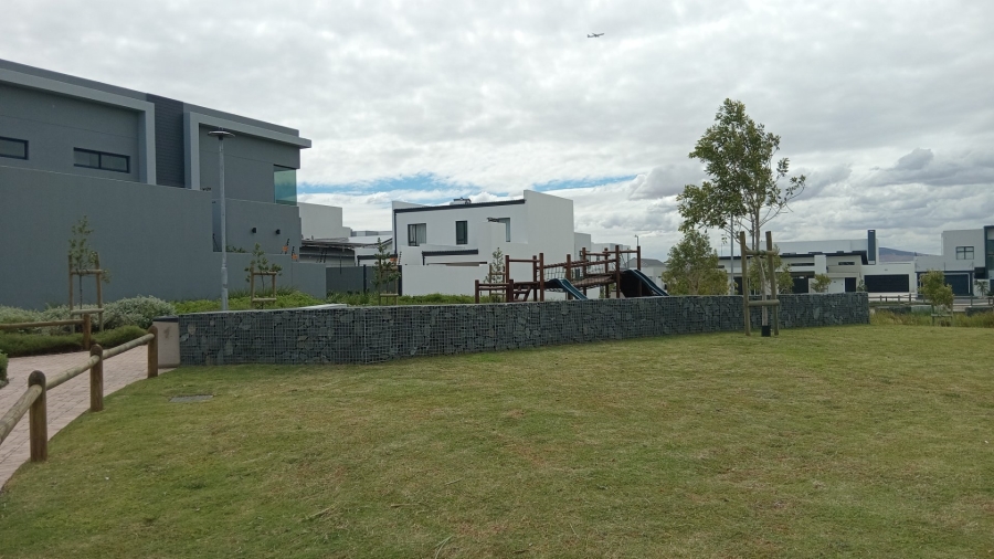 3 Bedroom Property for Sale in Sandown Western Cape